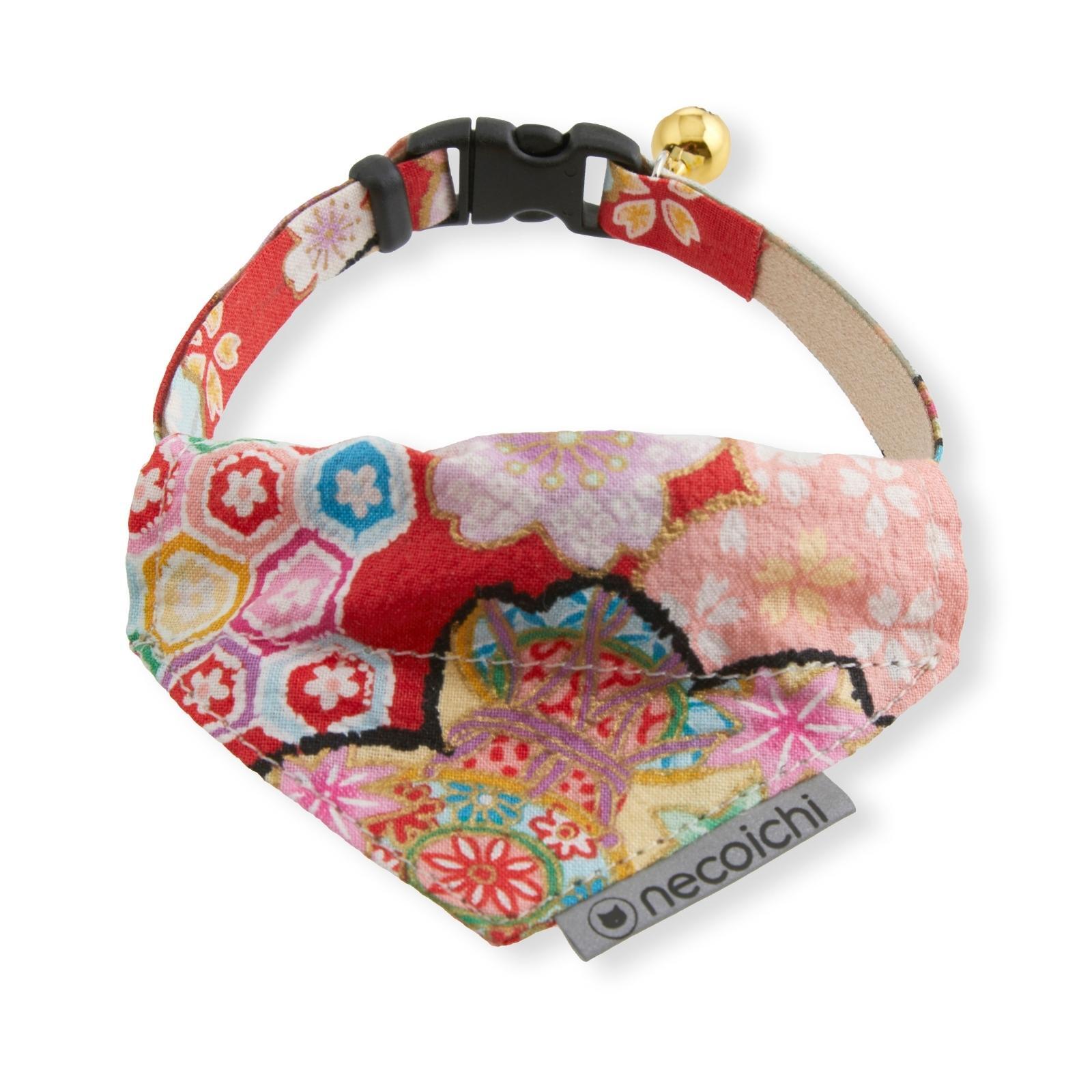 Bandana Cat Collar With Air Tag Pocket (Blossoms Red)