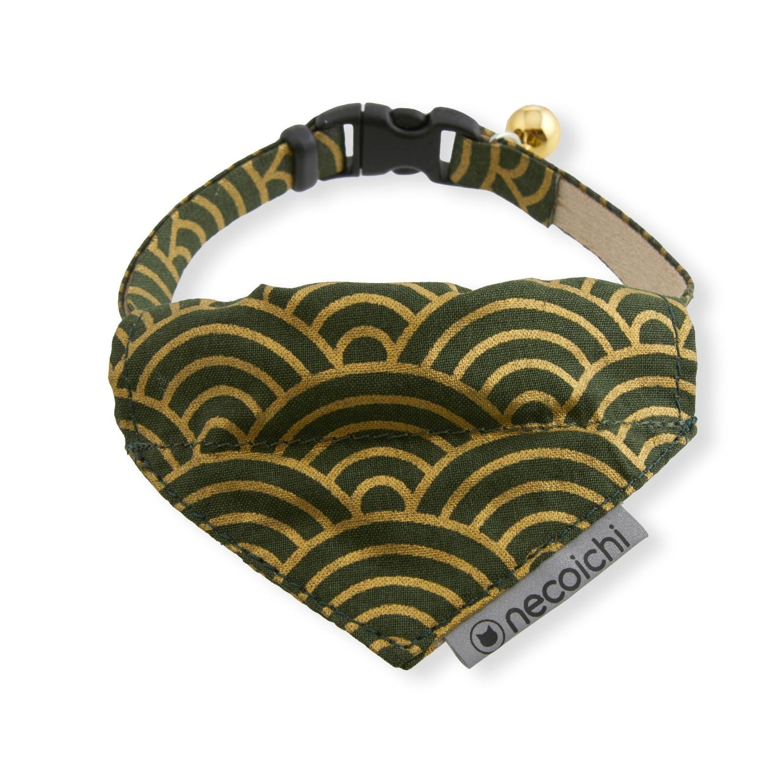 Bandana Cat Collar With Air Tag Pocket (Gilded Wave Green)